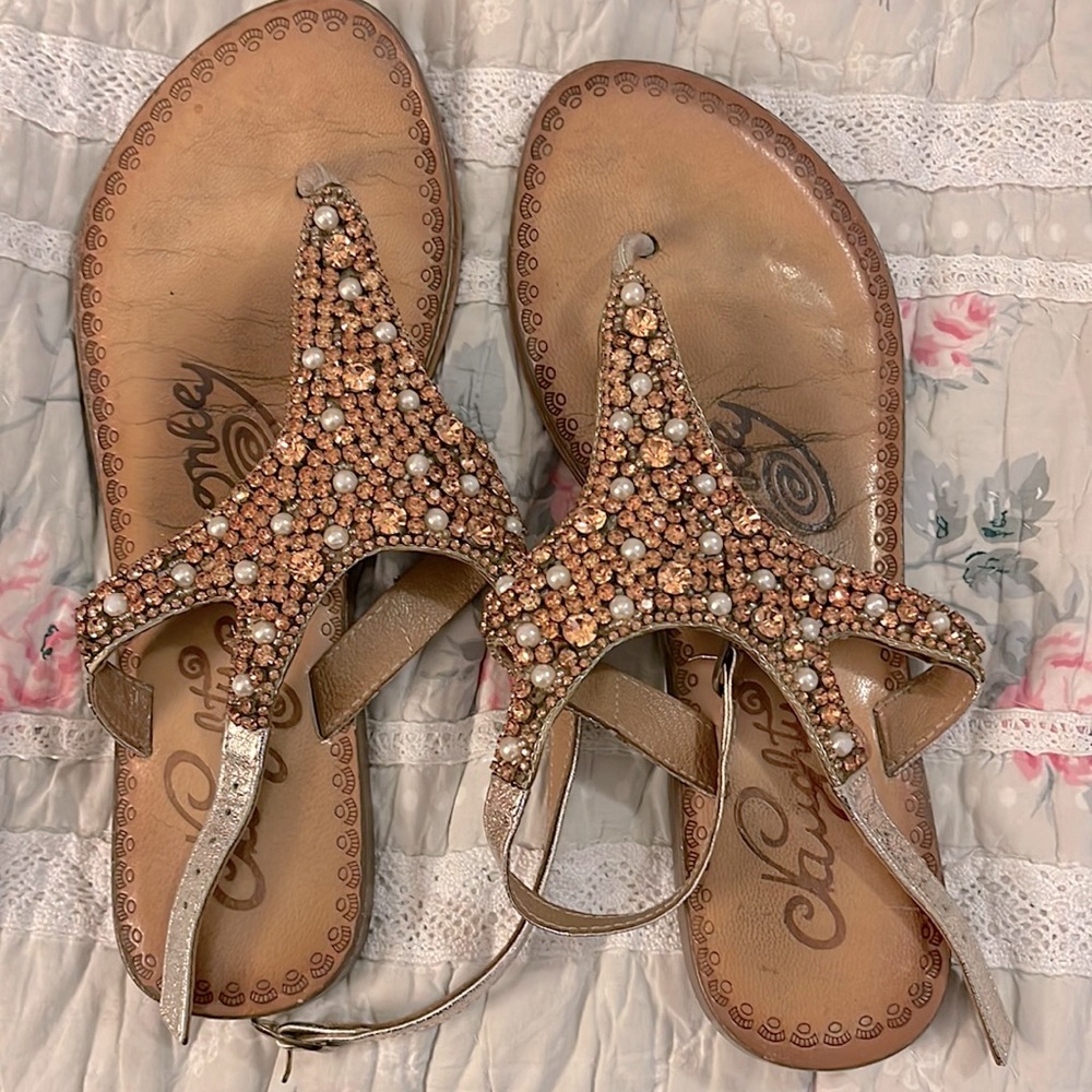 Naughty monkey sandals. Rose gold rhinestones. Not missing any stones! Sz 8.5